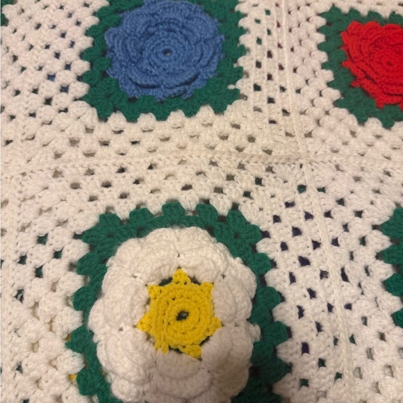 Vintage Crocheted Granny Square Afghan Handmade 105" x 81" - Picture 5 of 8